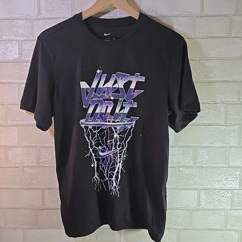 Nike Men's Just Do It Metal Basketball Hoop T Shirt Size Small - Black Dri Fit